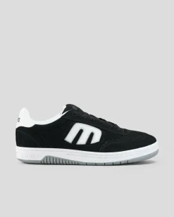 Lo-Cut Shoes