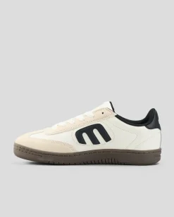 Lo-Cut Shoes