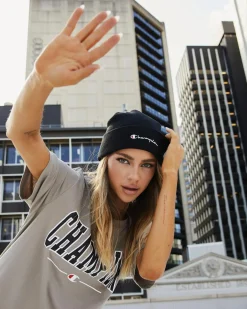 Logo Beanie