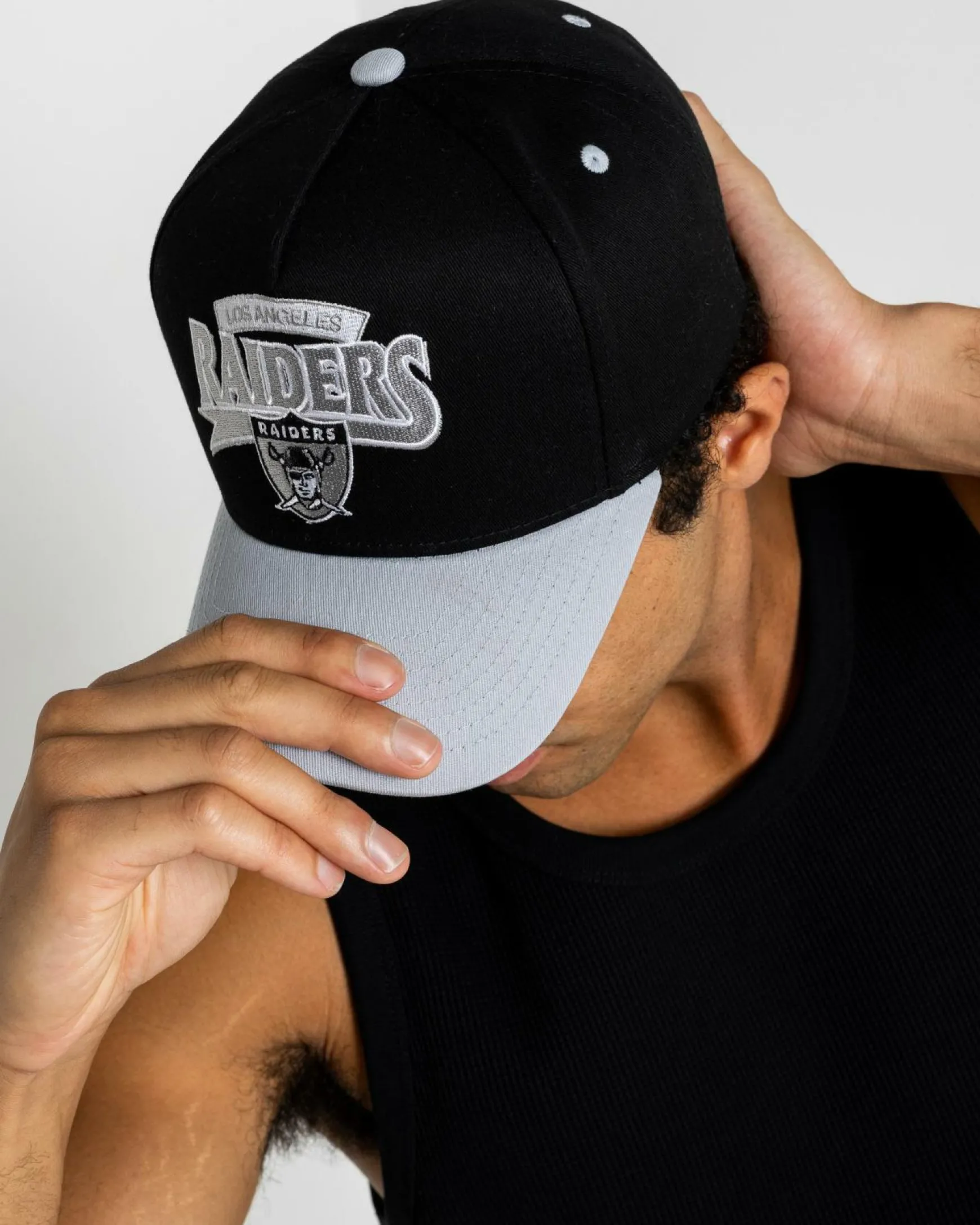 Los Angeles Raiders Pro Pinch Snapback Cap