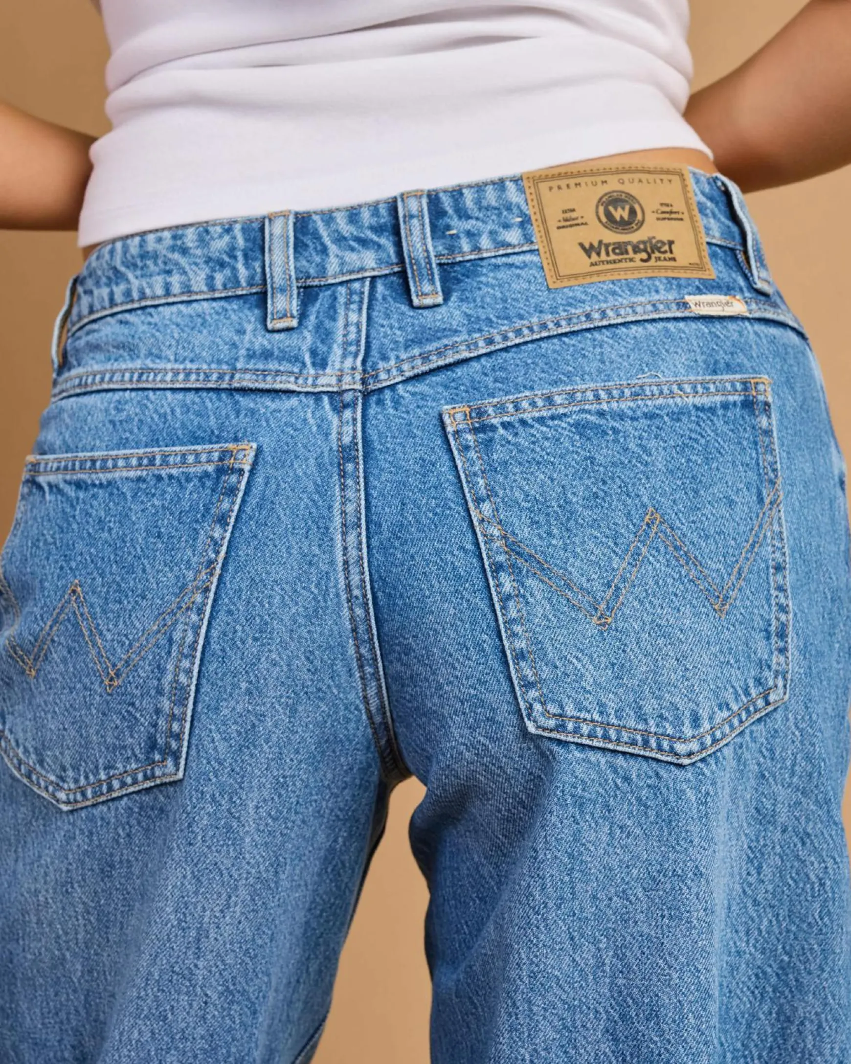 Low Farrah Super Baggy Jeans