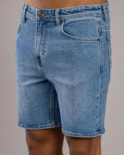 L-Two Slim Fit Shorts