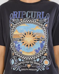 Luna Heritage T-Shirt