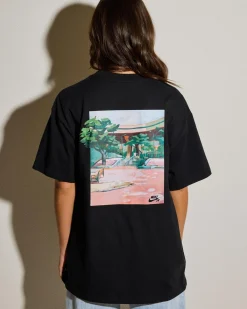 M90 OC Brooklyn Banks T-Shirt