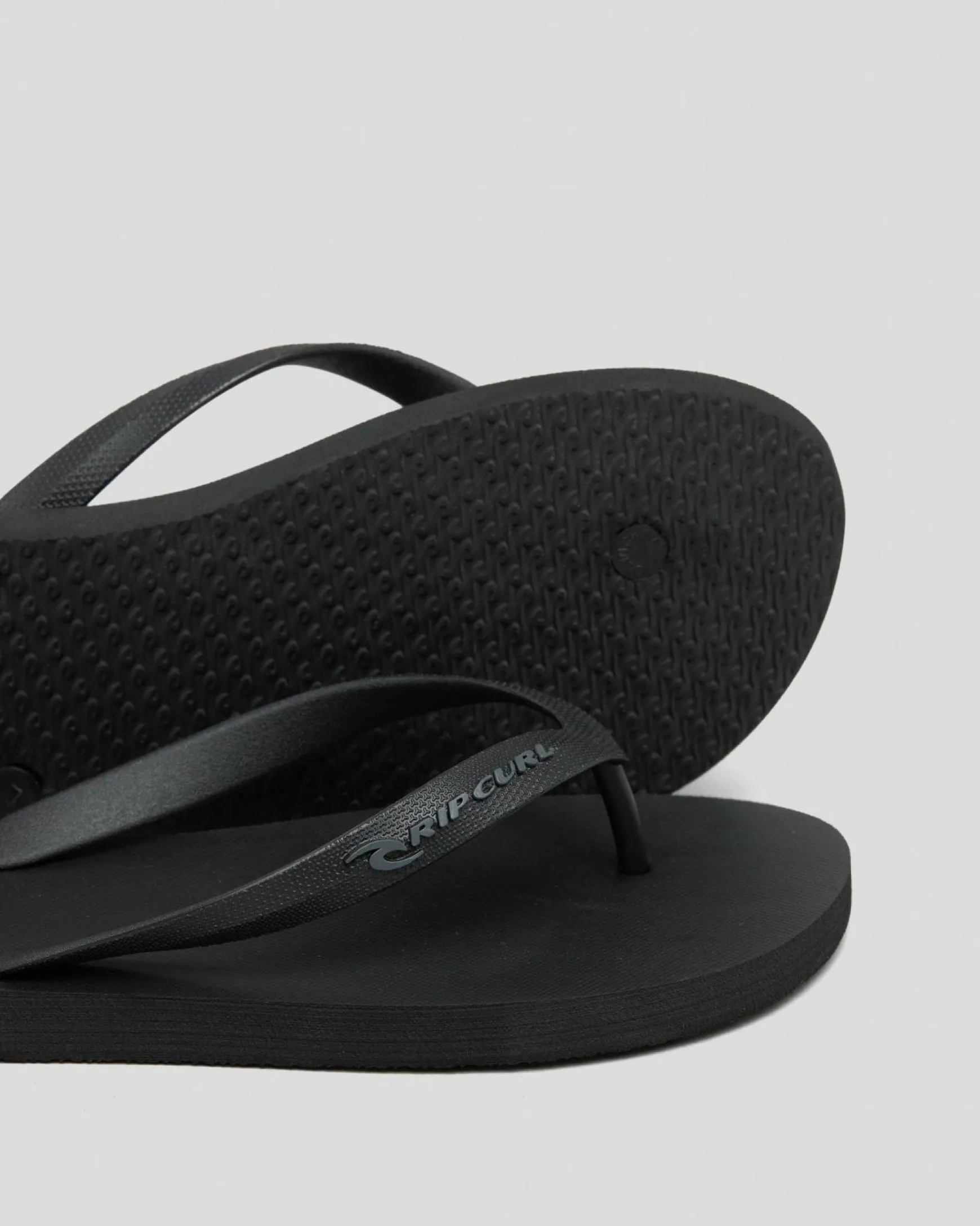 MC Thongs