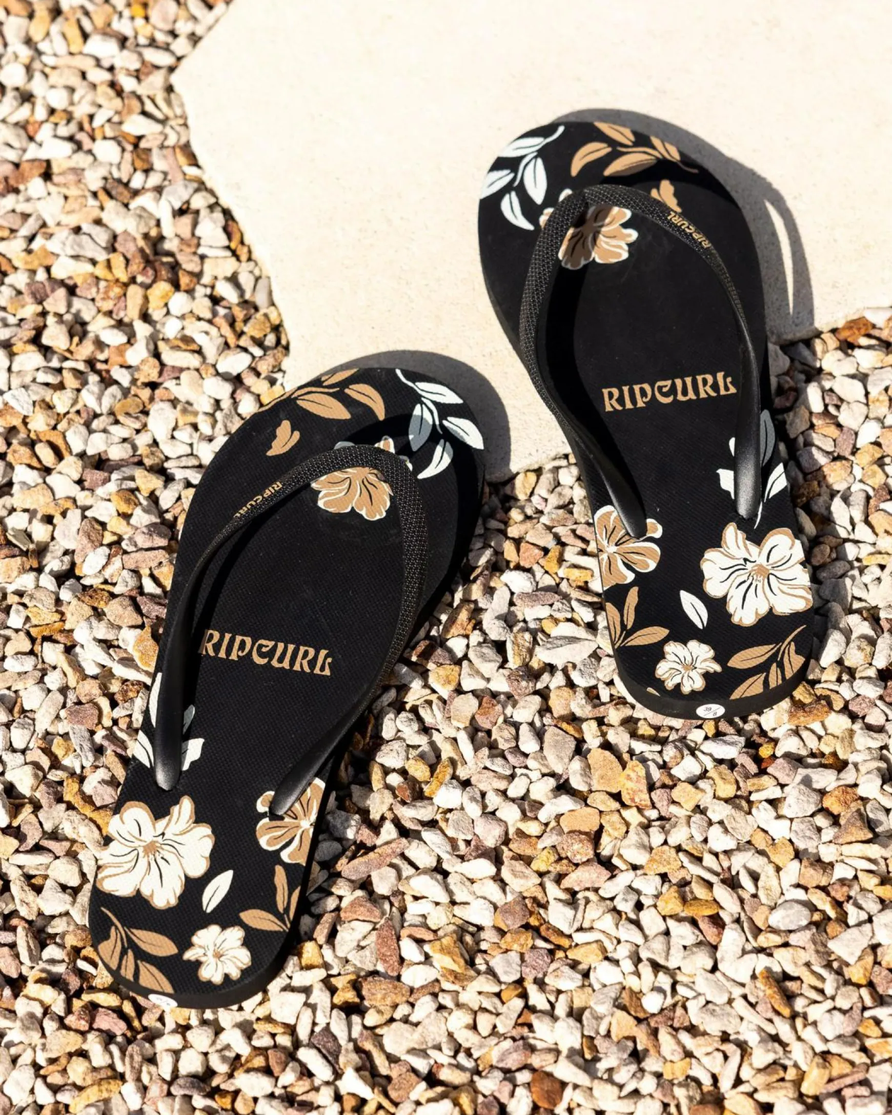 Mixed Bloom Thongs