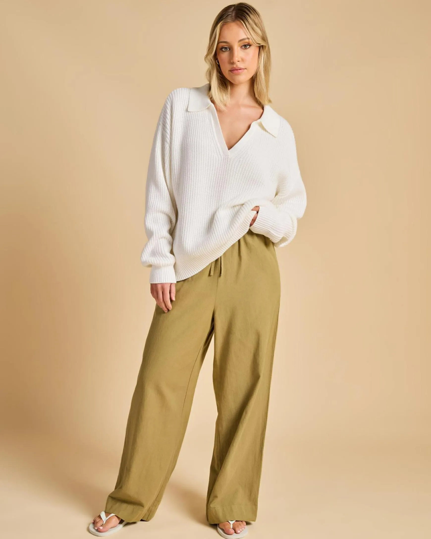 Muse V-Neck Collared Fluffy Knit Jumper