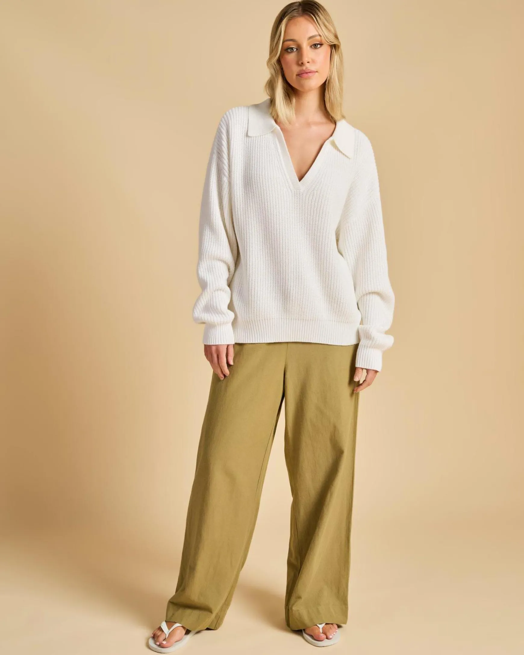 Muse V-Neck Collared Fluffy Knit Jumper