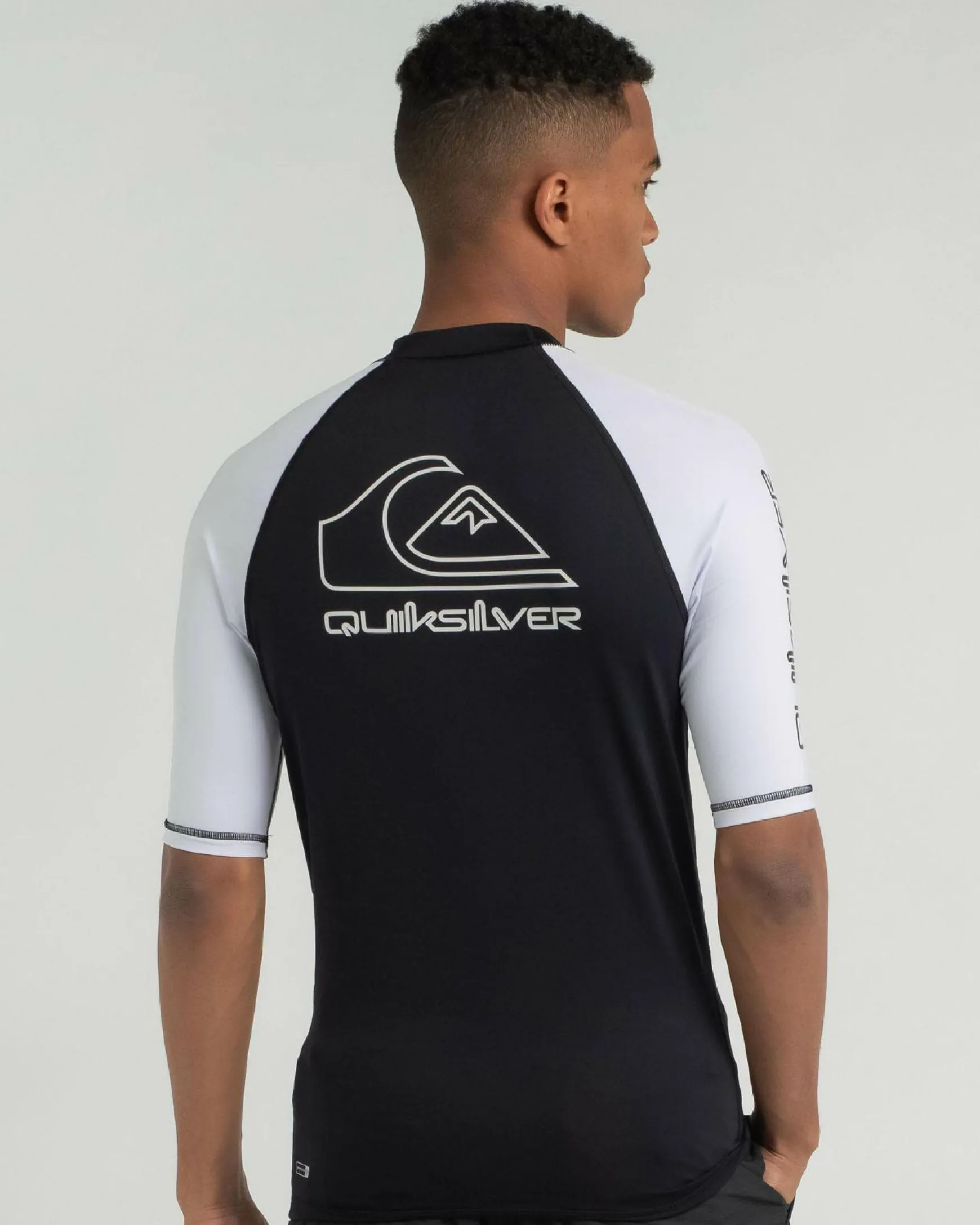 On Tour Short Sleeve Rash Vest