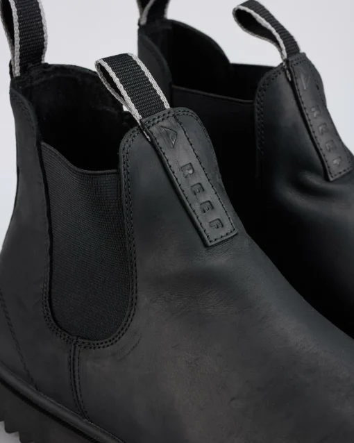 Otis Le Boots