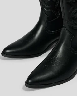 Outlaw Boots