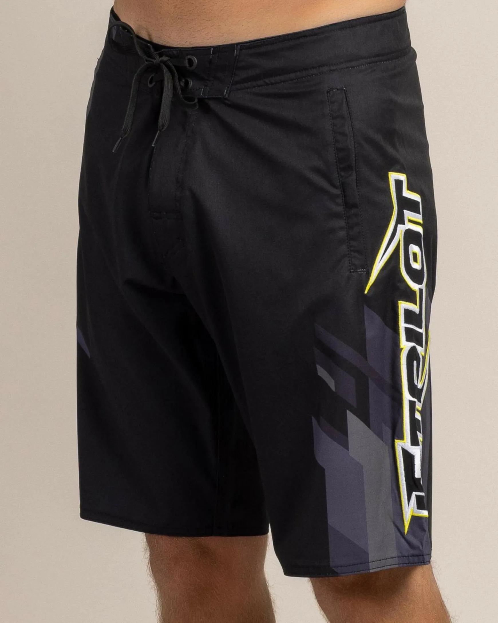 Raptor 20" Board Shorts