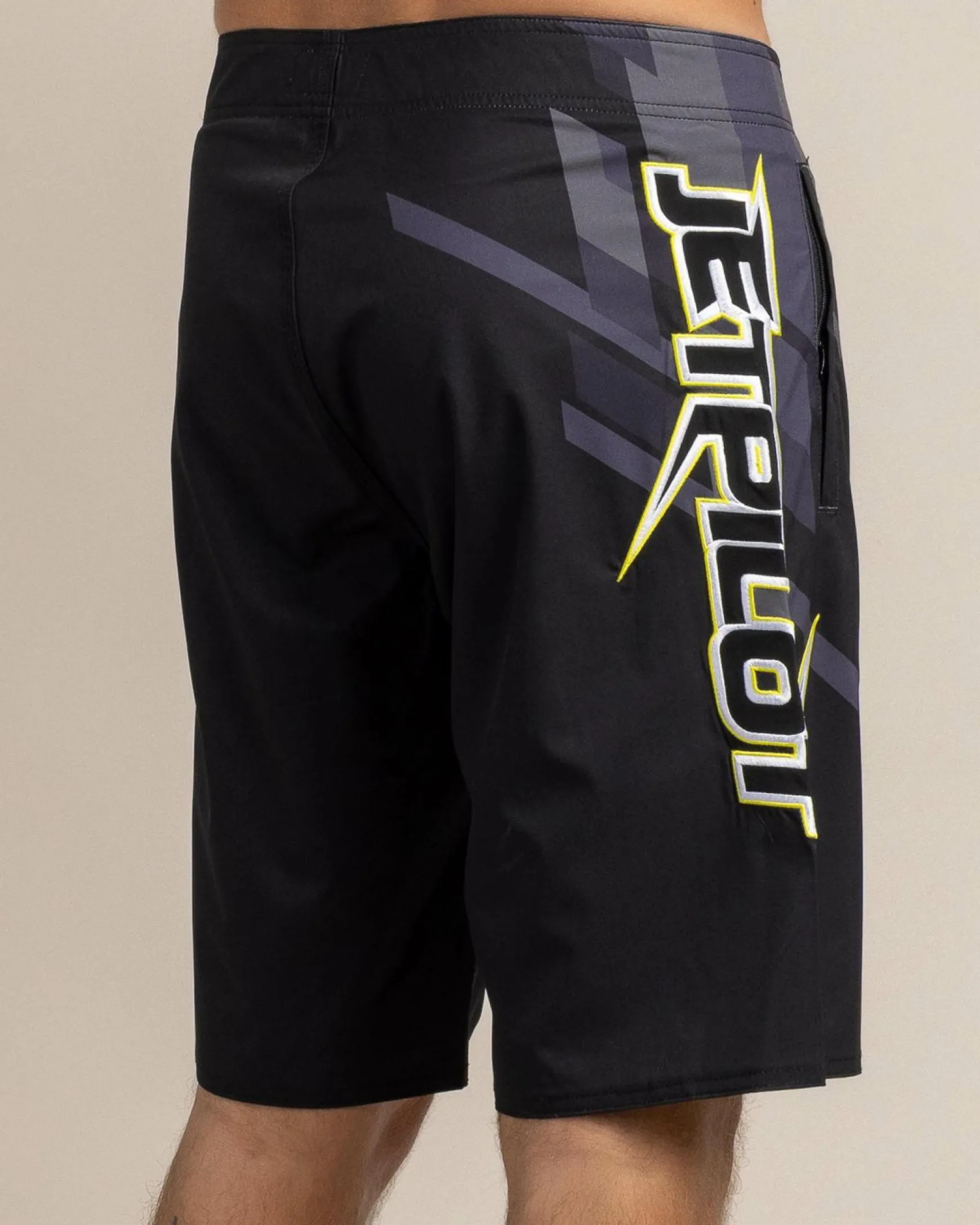 Raptor 20" Board Shorts