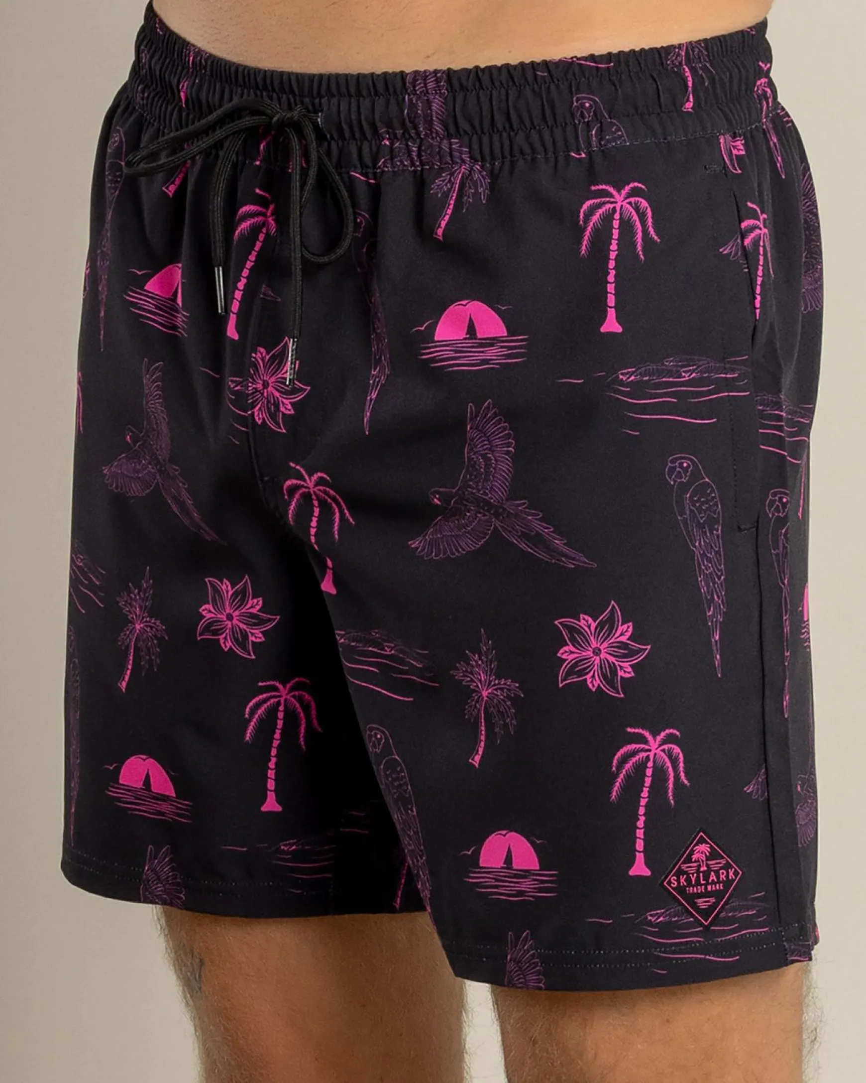 Recline Elastic Waist Shorts