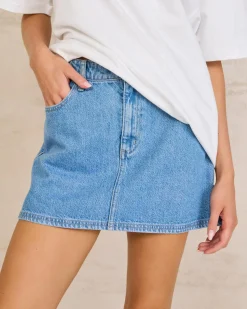 Relaxed Mini Skirt