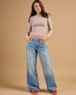 Rhue Low Wide Jeans