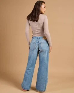 Rhue Low Wide Jeans