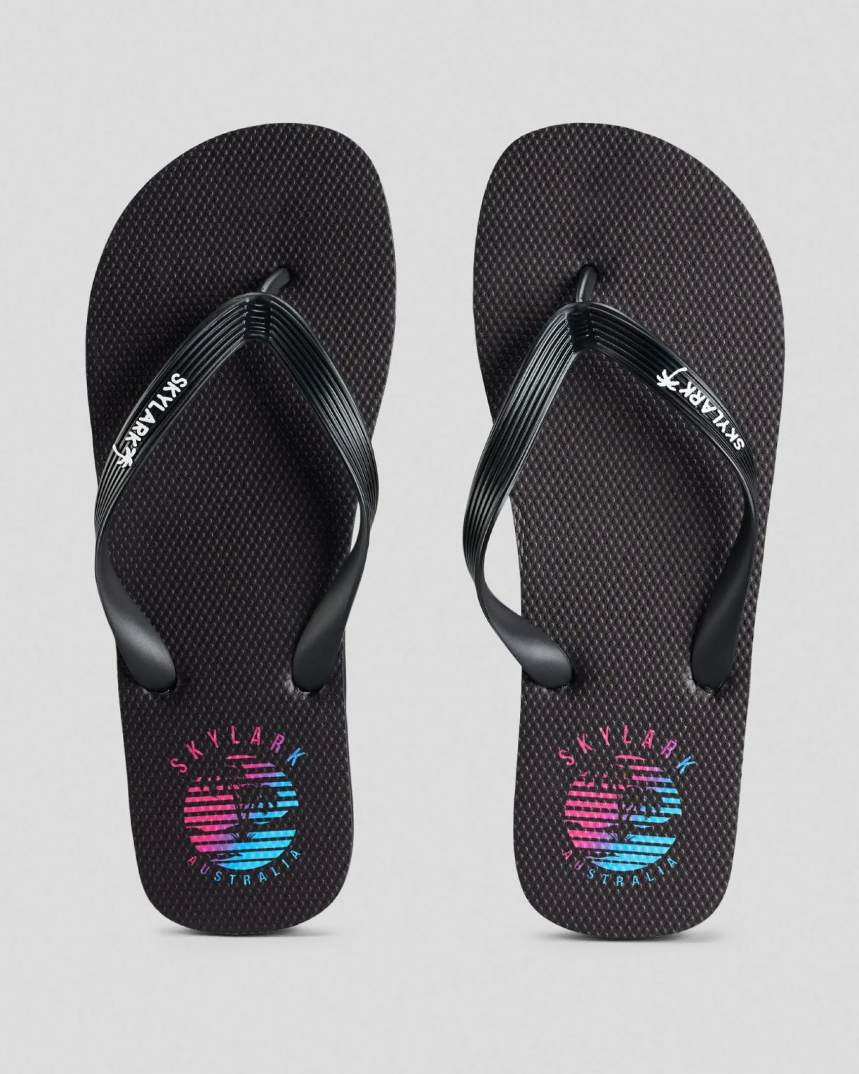 Roam Thongs