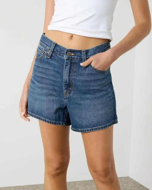 80s Mom Shorts