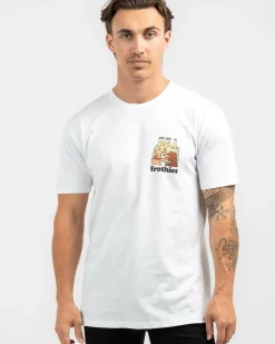 Sausos & Six Packs T-Shirt