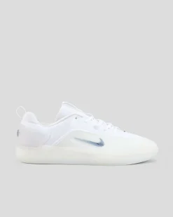 SB Zoom Nyjah 4 Shoes