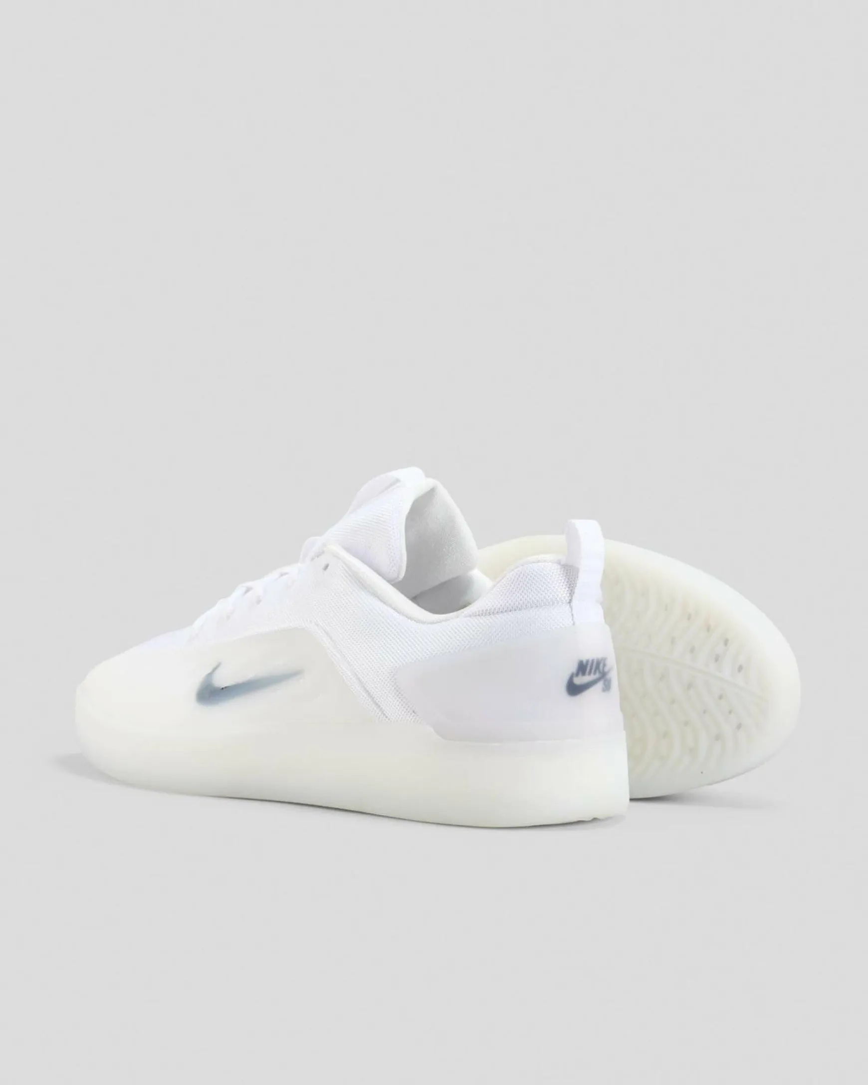 SB Zoom Nyjah 4 Shoes