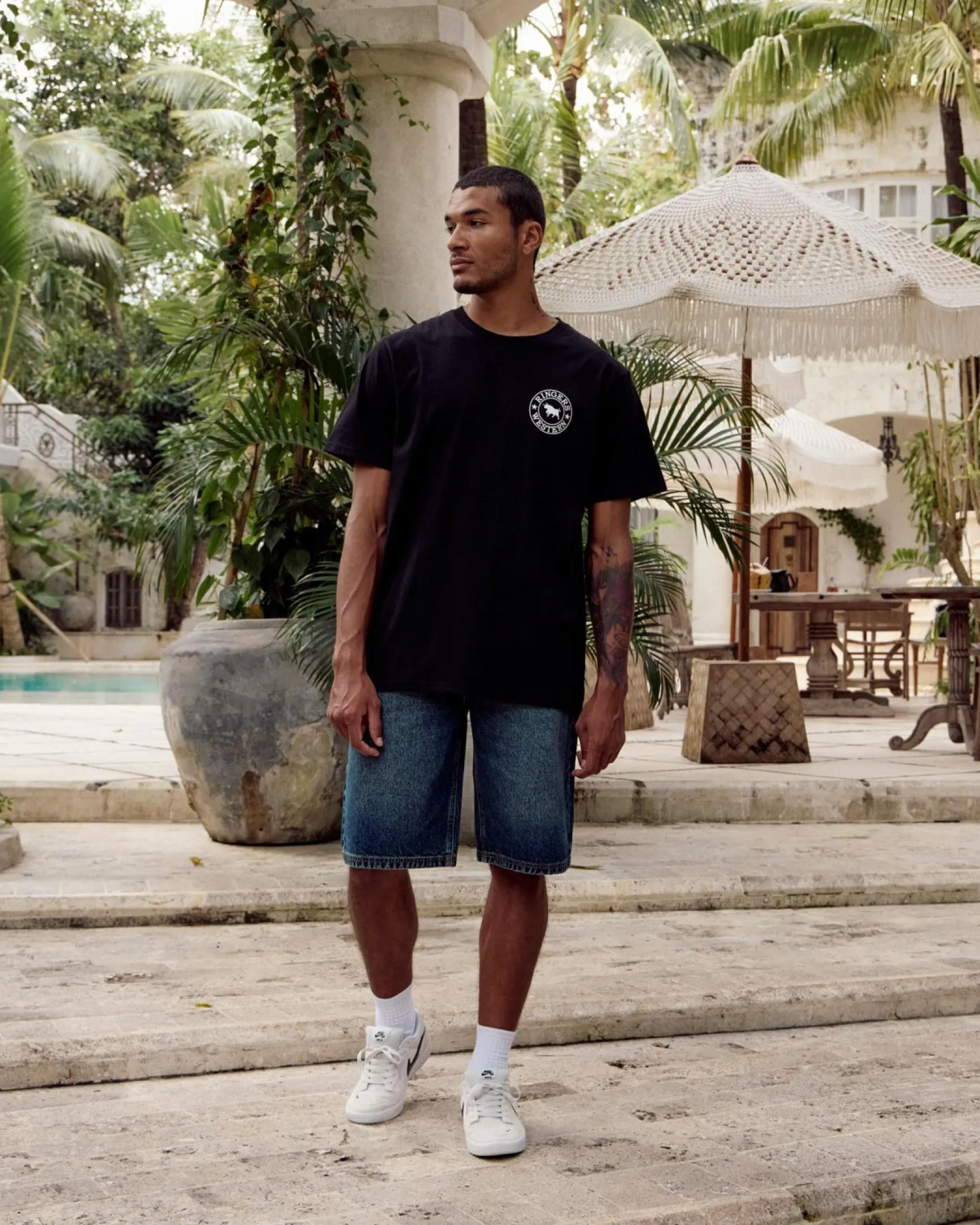 Signature Bull Relaxed T-Shirt