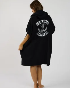 Skull Anchor Hooded Towel