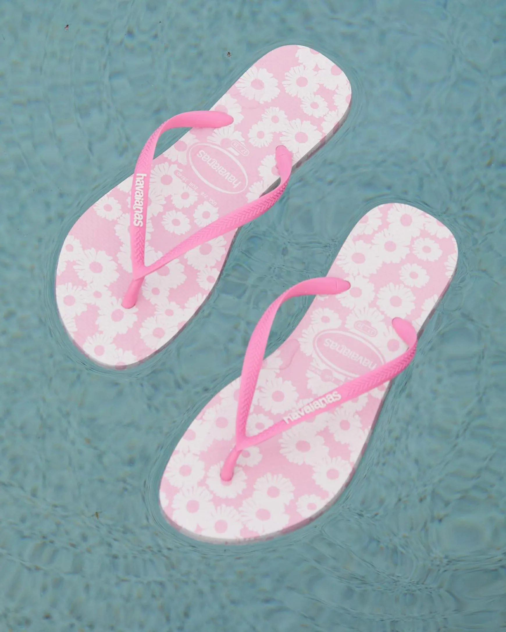 Slim Daisy Caitii Thongs