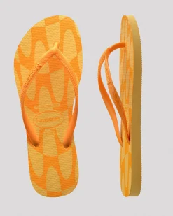 Slim Distorted Wave Thongs