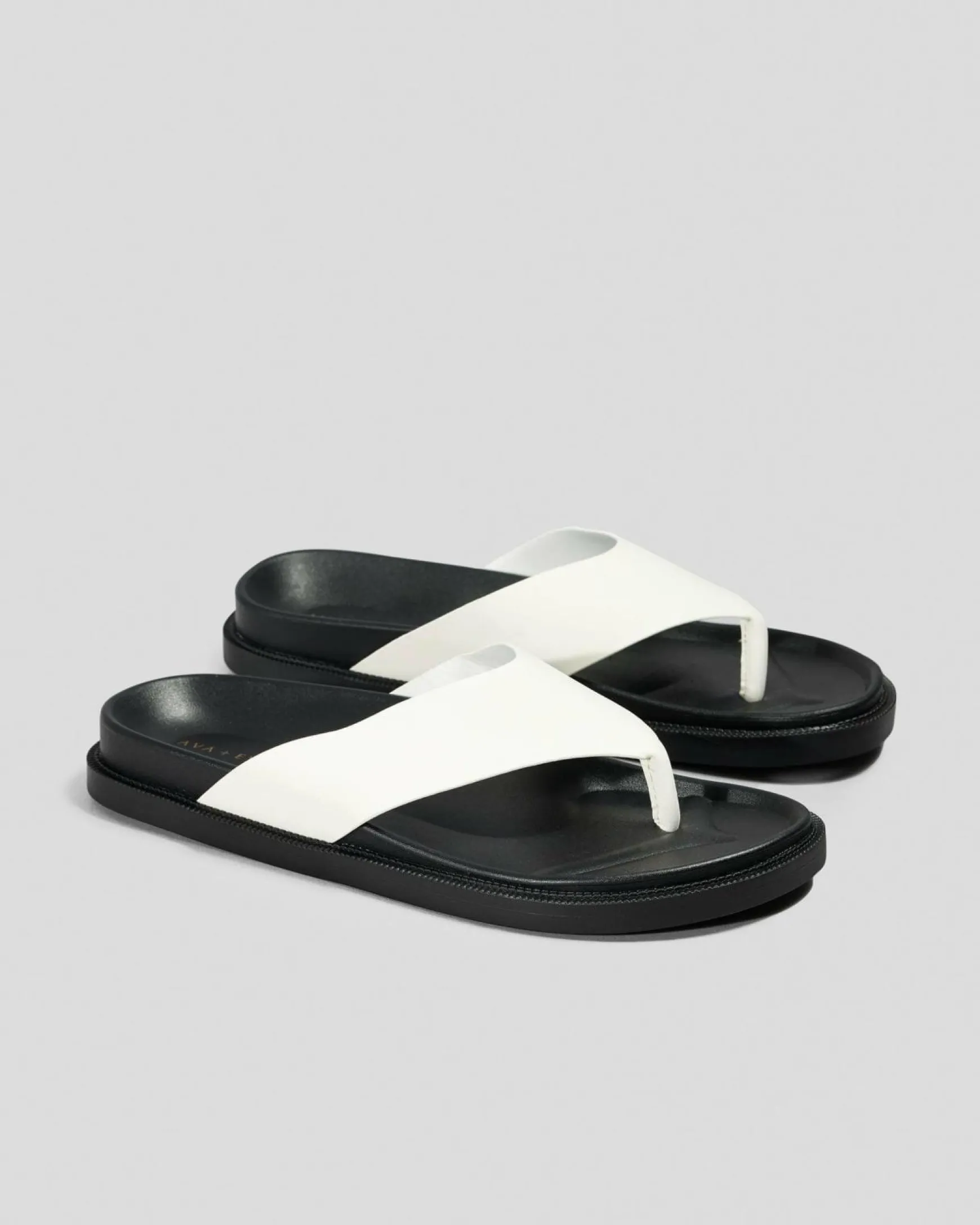 Sorrento Slide Sandals