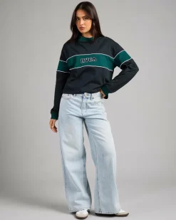 Spectate Embroidered Logo Long Sleeve T-Shirt