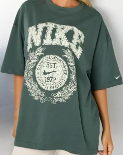 Sportswear Essential Women's Oversized T-Shirt