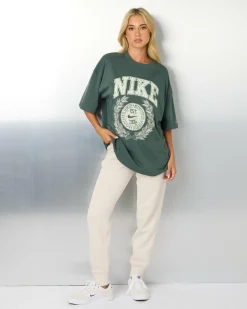 Sportswear Essential Women's Oversized T-Shirt