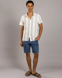 Stand Walk Shorts