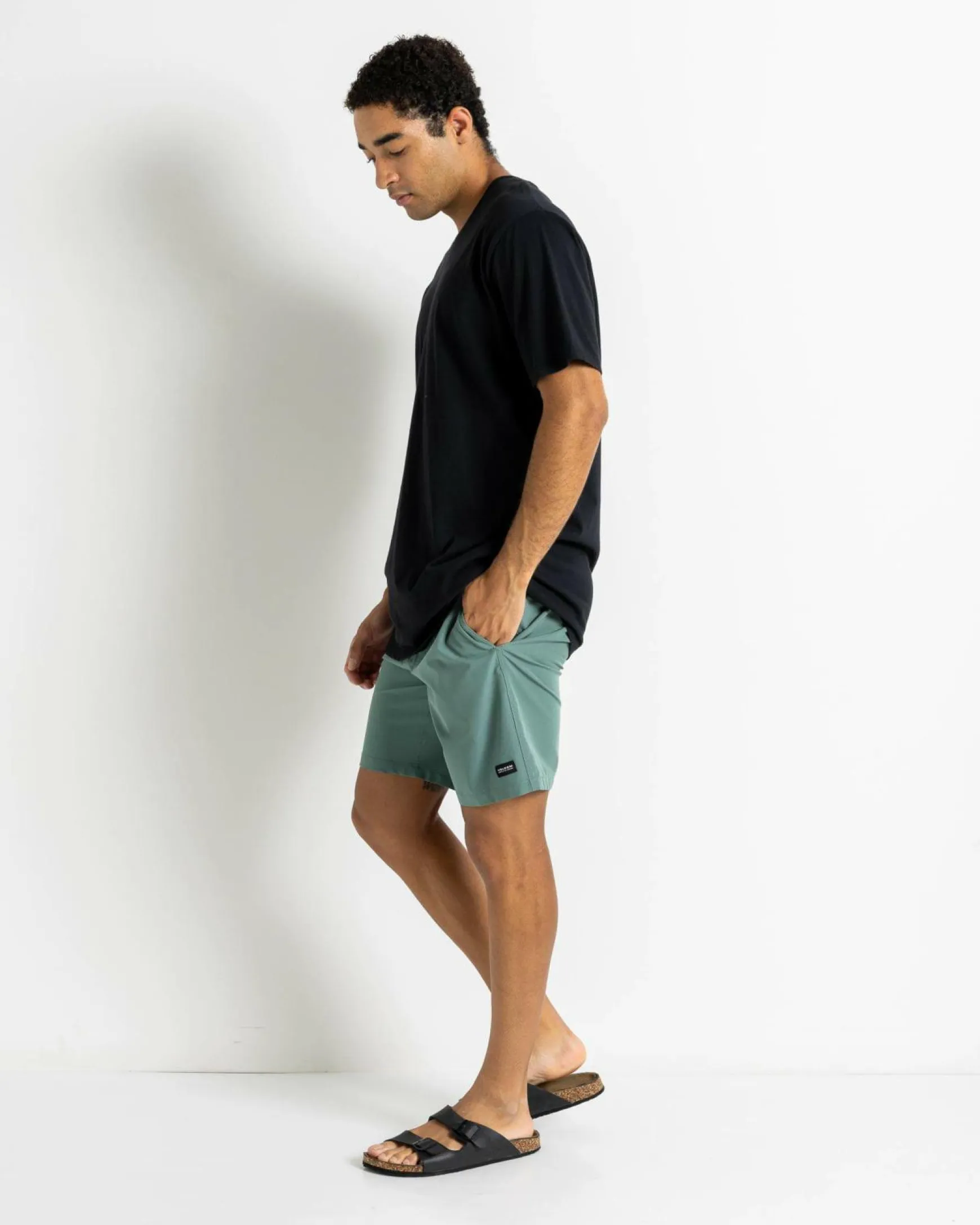 Stones Hybrid 18" Elastic Waist Shorts