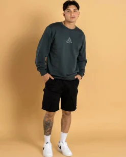 Symbol Walk Shorts