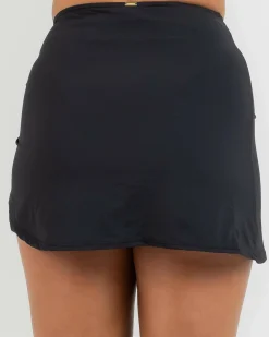 Tammy Ruch Sarong