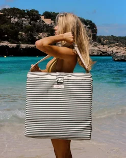 The Vacay Reclining Beach Chair
