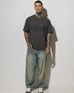 Throws T-Shirt