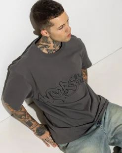 Throws T-Shirt
