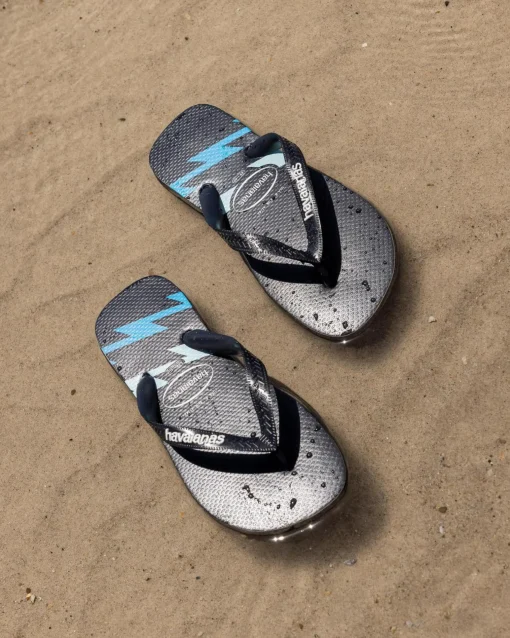 Top Bolt Thongs