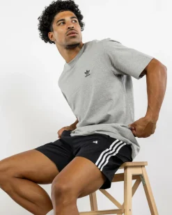 Trefoil Essential T-Shirt