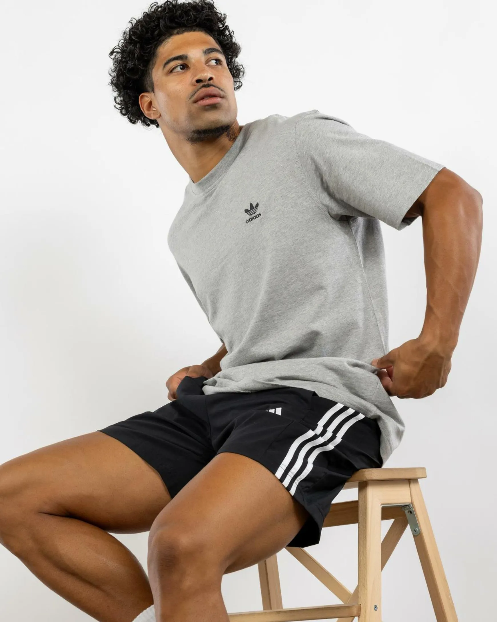 Trefoil Essential T-Shirt