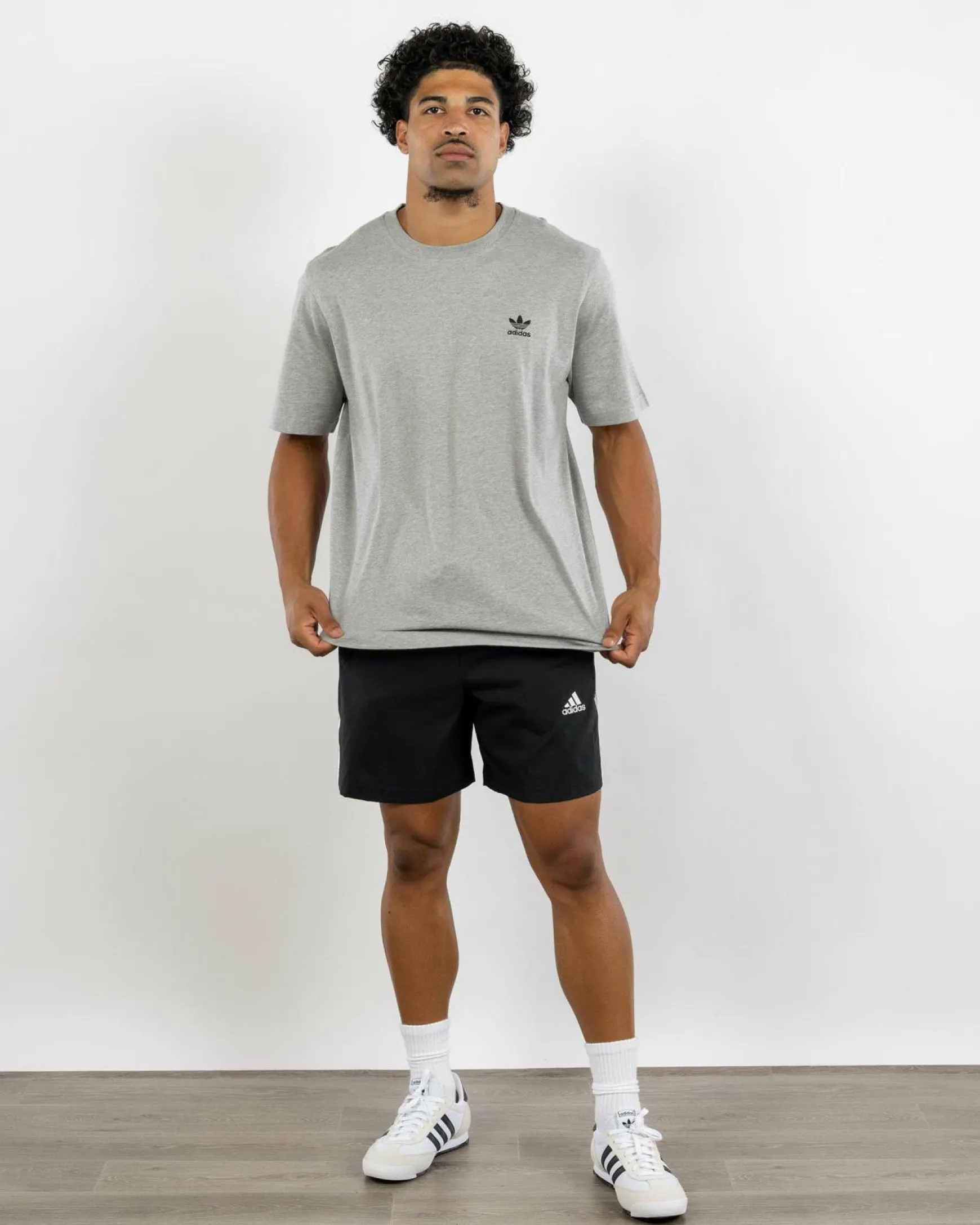 Trefoil Essential T-Shirt