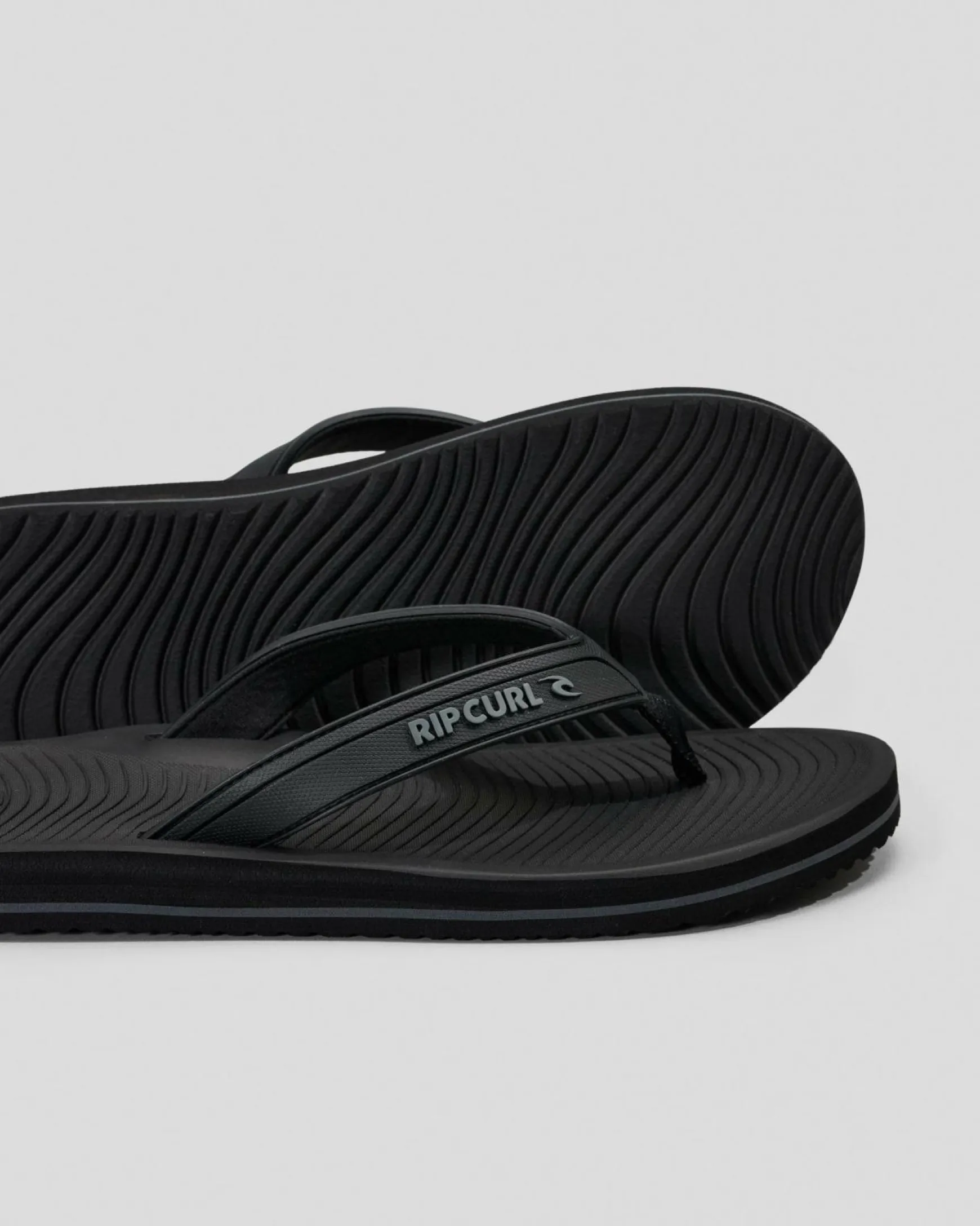 Tunnels Bloom Thongs