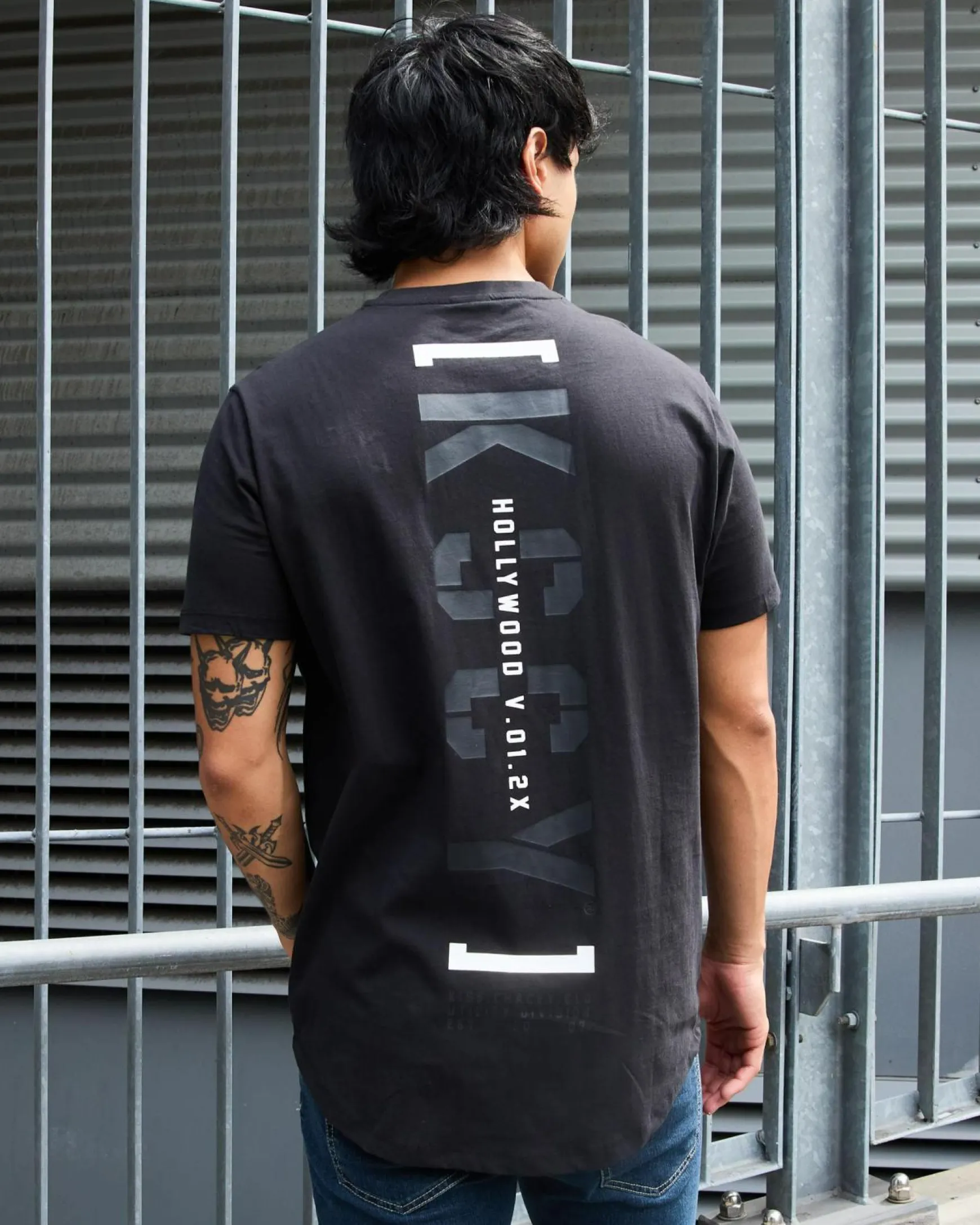 Unleashed Dual Curved T-Shirt