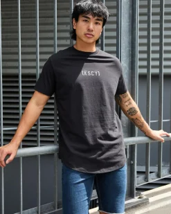 Unleashed Dual Curved T-Shirt