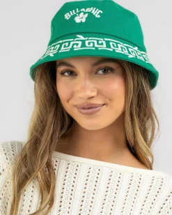 Vacation Shorty Bucket Hat