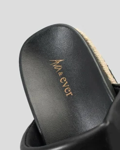 Vienna Slide Sandals